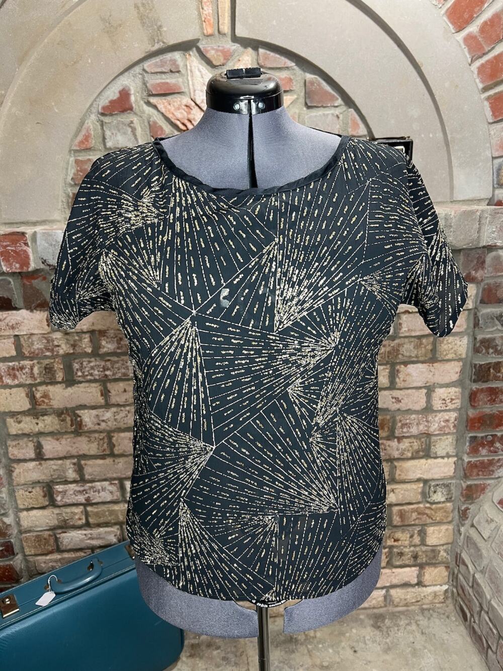 1980s top Silver gold  black Metallic geometric